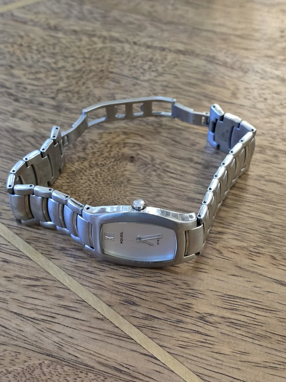 Fossil Men’s Silver Stainless Steel Bracelet Watch with Silver Dial
